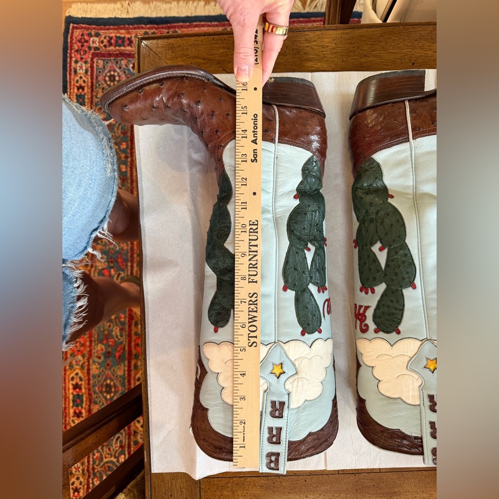 Custom Made Cowgirl Boots - Picture 9 of 11